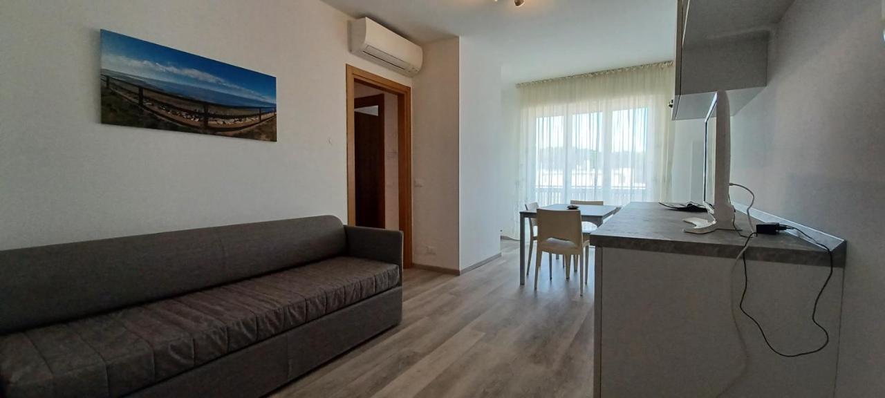 Apartamento Casa Bivi Lignano Sabbiadoro Exterior foto