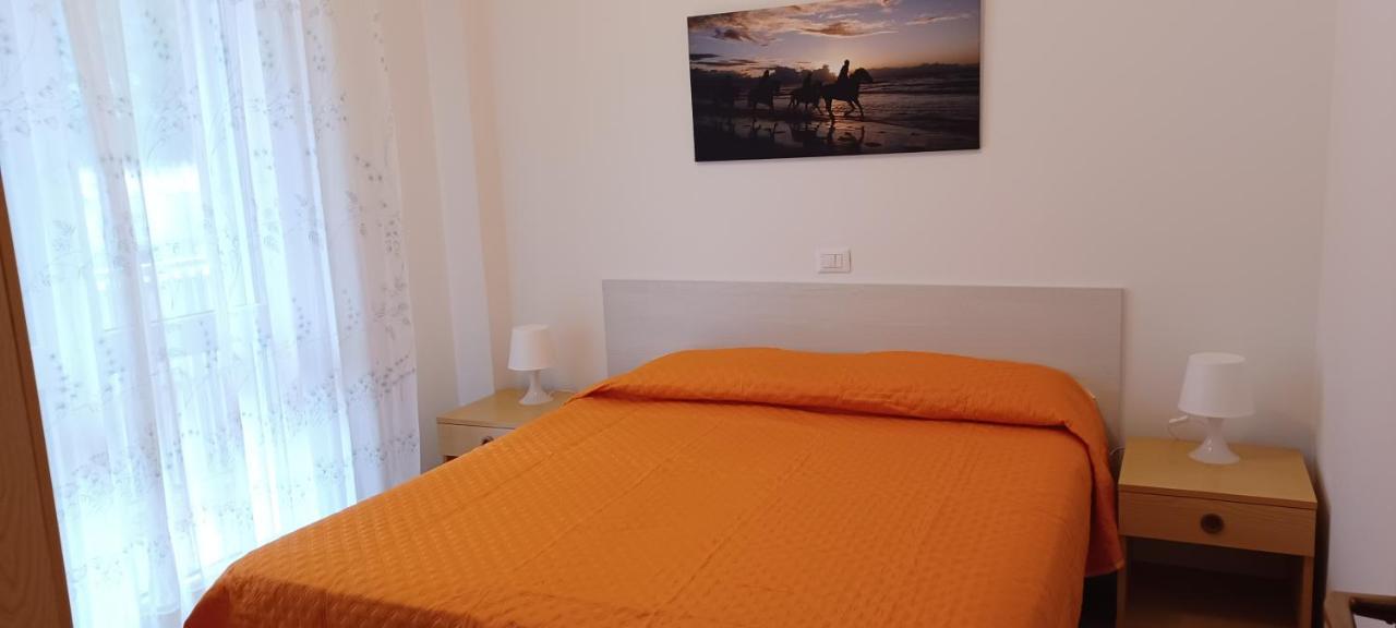 Apartamento Casa Bivi Lignano Sabbiadoro Exterior foto