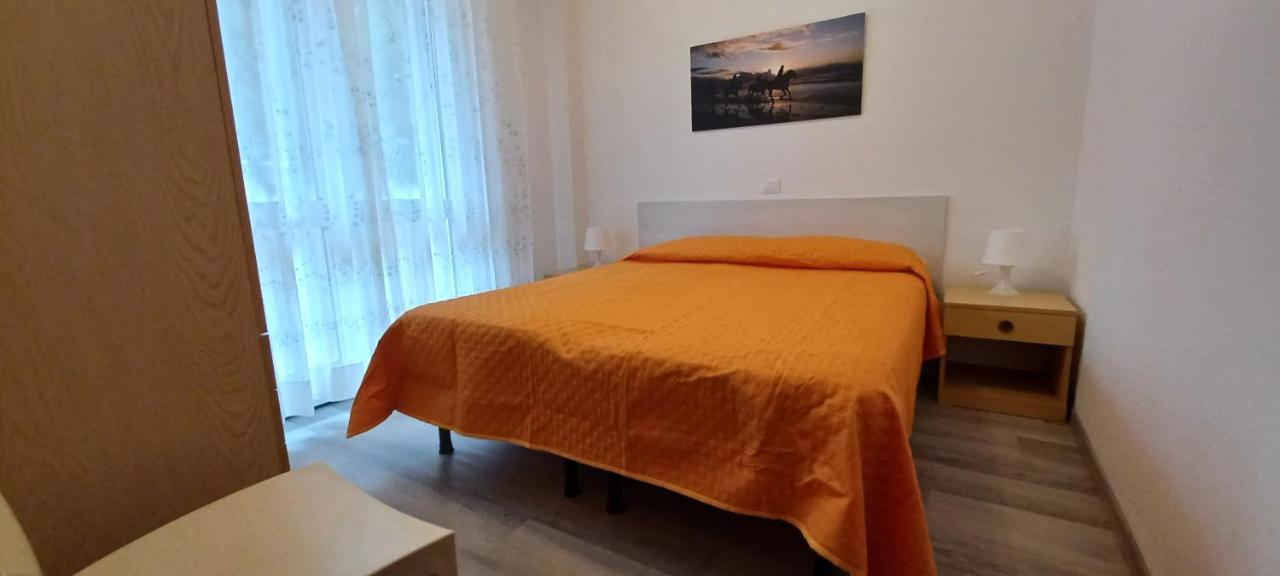 Apartamento Casa Bivi Lignano Sabbiadoro Exterior foto