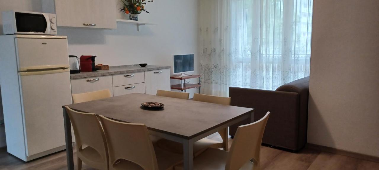 Apartamento Casa Bivi Lignano Sabbiadoro Exterior foto