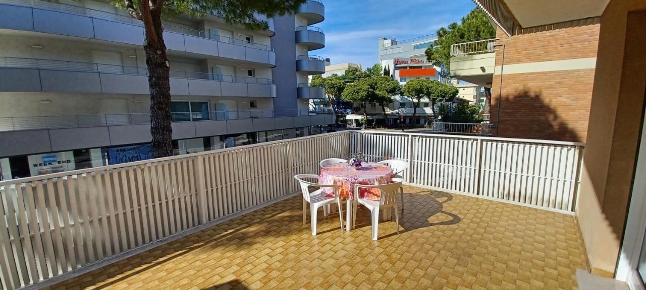Apartamento Casa Bivi Lignano Sabbiadoro Exterior foto